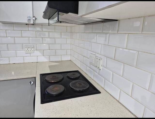 1 BEDROOM APARTMENT FOR SALE IN OVERPORT